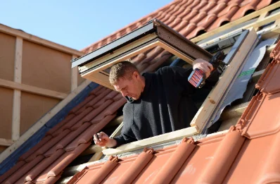Pose de fenêtres de toit Velux aux Halles
